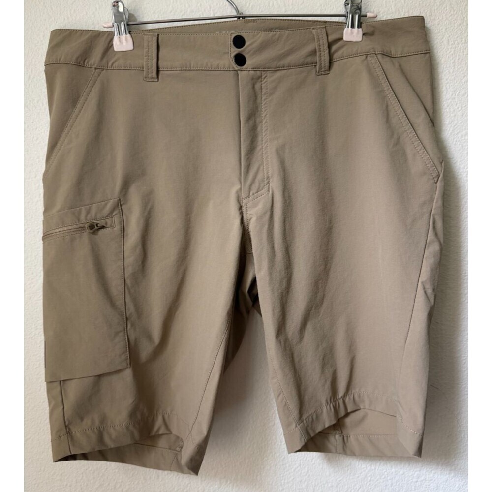 Helly Hansen Mens Brono Softshell Shorts Khaki Large Stretch Cargo Trail Hiking